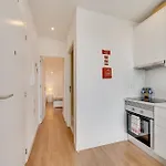 Apartman By The Palace - Ajuda *
