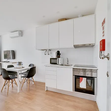 By The Palace - Ajuda Daire