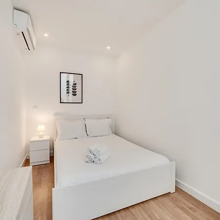 By The Palace - Ajuda * Lisboa