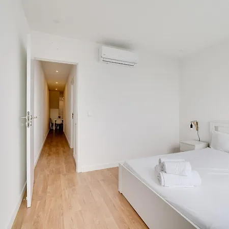 By The Palace - Ajuda